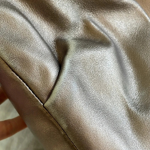 Coach F18751 Gold Leather Shoulder Bag Purse Metallic Shiny Classic - Picture 6 of 8